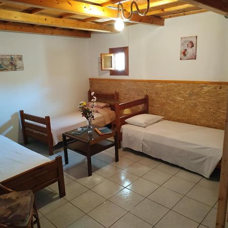 Theanos House Villa Pigi  Exterior photo