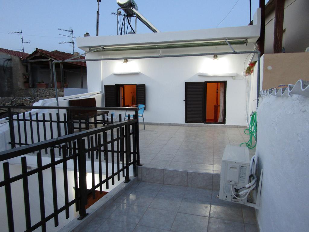 Theanos House Villa Pigi  Exterior photo